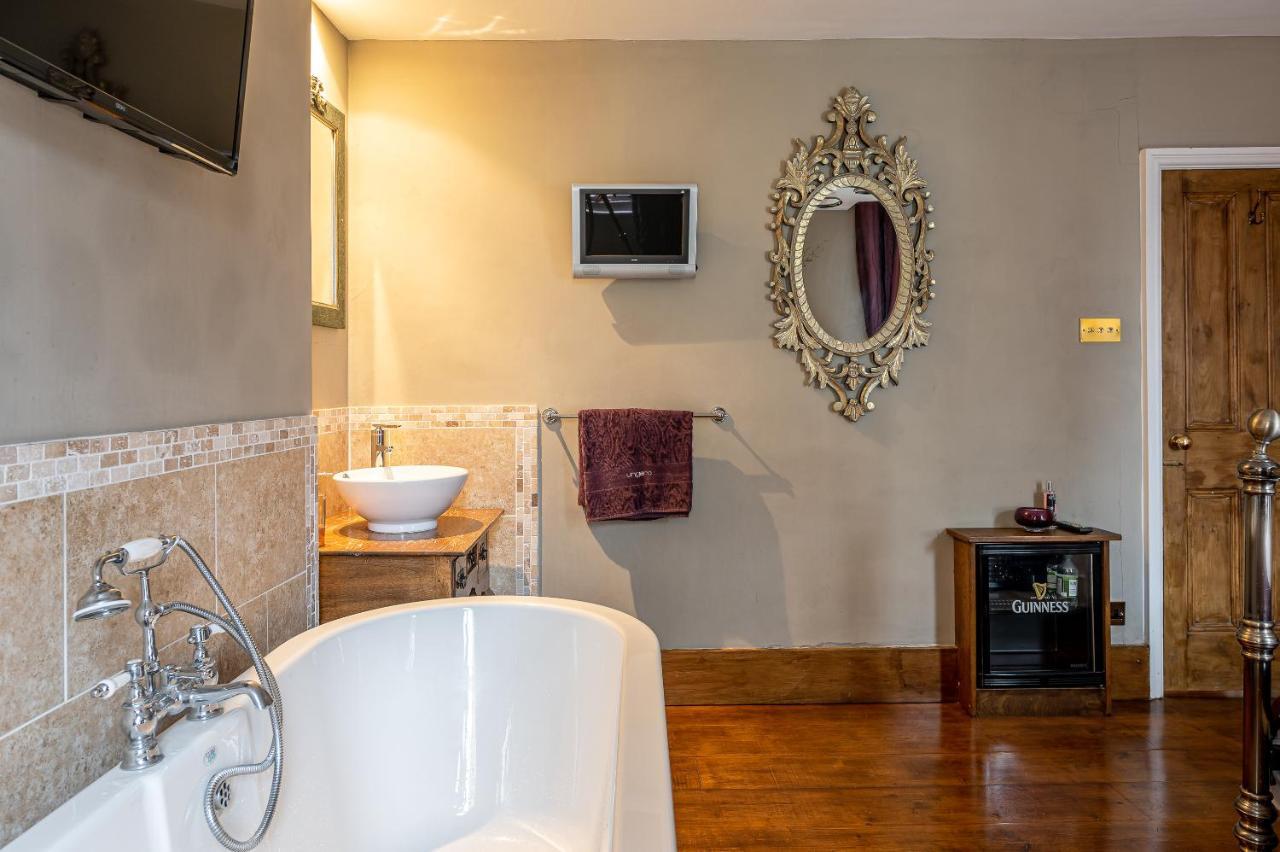 Crookback House Apartment Йорк Екстериор снимка